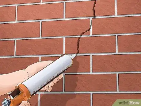 Imagen titulada Paint a Brick House Step 3