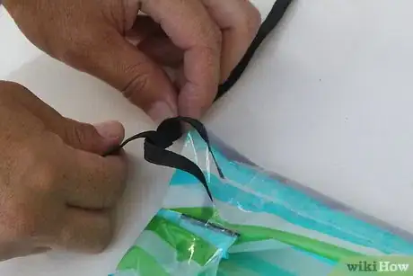 Imagen titulada Make a Backpack Rain Cover Step 11
