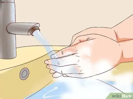 Imagen titulada Give a Shot Step 1