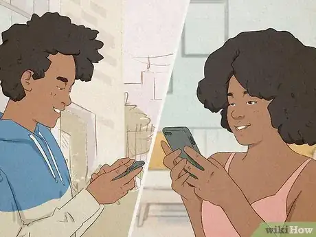 Imagen titulada Ask a Girl to the Movies by Text Step 5