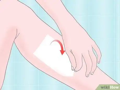 Imagen titulada Deal with Thick Leg Hair Step 7
