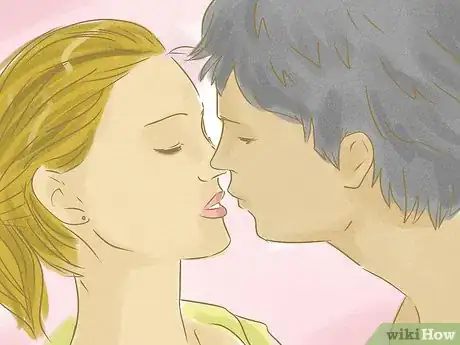 Imagen titulada Make Someone Kiss You First (for Girls) Step 5