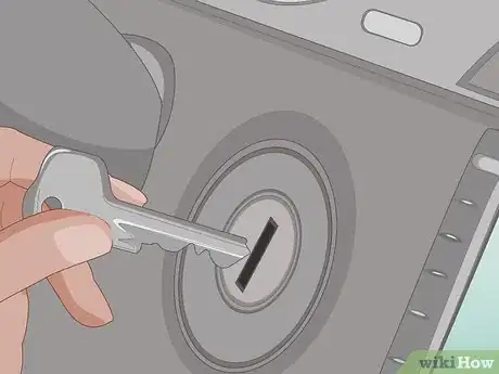 Imagen titulada Drive a Golf Cart Step 2