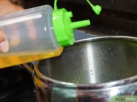 Imagen titulada Cook Rice in an Indian Style Pressure Cooker Step 9