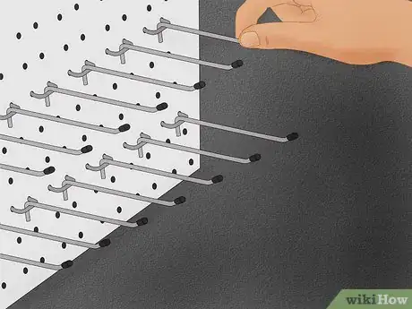 Imagen titulada Install Pegboard Step 12