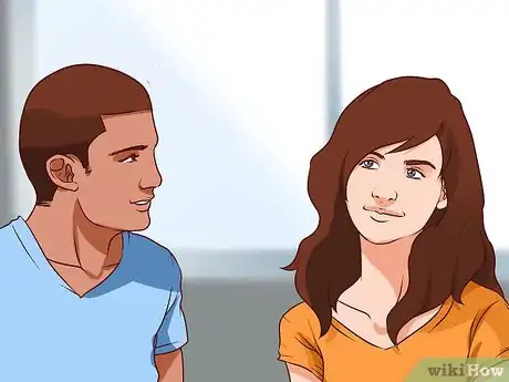 Imagen titulada Flirt With Eye Contact Step 5
