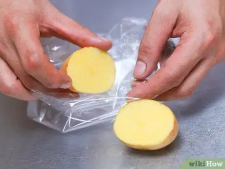Imagen titulada Store Potatoes Step 8
