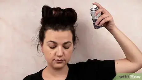Imagen titulada Make a Bow out of Your Hair Step 8