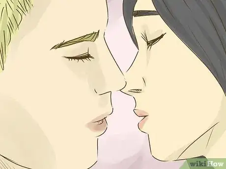 Imagen titulada Kiss a Boy Step 12