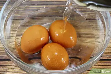 Imagen titulada Reheat a Hard Boiled Egg Step 3