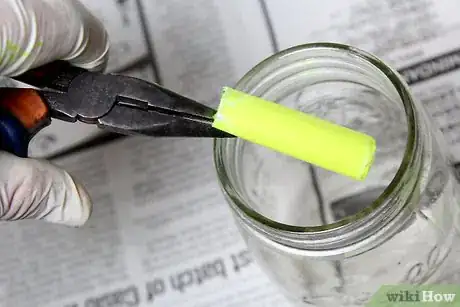 Imagen titulada Make Glow Jars Step 29