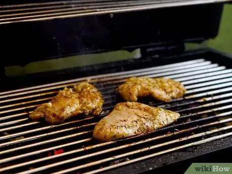 Imagen titulada Prepare Boneless Skinless Chicken Thighs Step 23