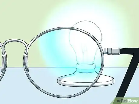 Imagen titulada Tell if Glasses Block Blue Light Step 1