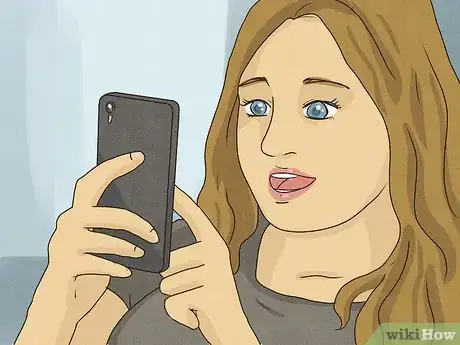Imagen titulada Restart a Conversation with a Guy Step 10