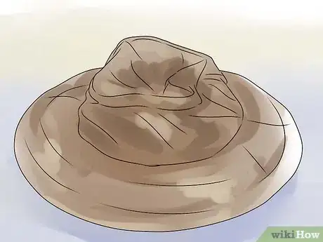 Imagen titulada Make a Beekeeping Suit Step 8