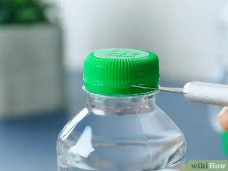 Imagen titulada Open a Bottle of Water Step 6