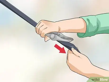 Imagen titulada Tie Down a Motorcycle Step 11