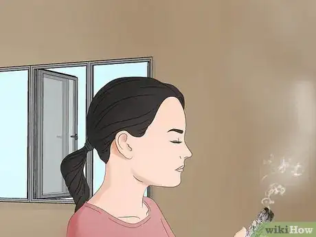 Imagen titulada Cleanse Crystals with Sage Step 5