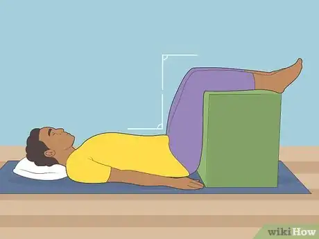 Imagen titulada Untrap a Nerve in Your Lower Back Step 10