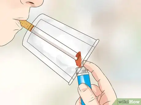 Imagen titulada Light a Cigarette in the Wind Step 8