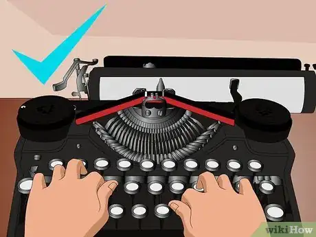 Imagen titulada Use a Typewriter Step 3