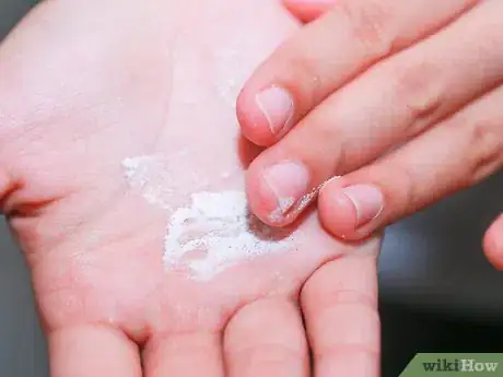 Imagen titulada Make Your Nails Grow Faster and Keep Your Hands Soft Step 8