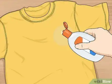 Imagen titulada Remove Iron On Patches Step 8
