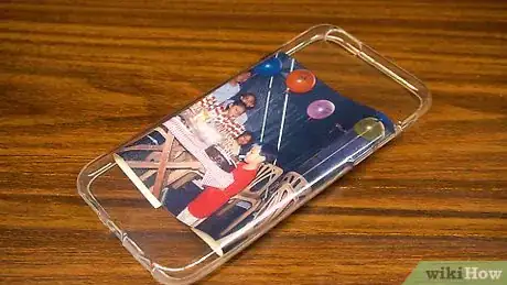 Imagen titulada Decorate a Phone Case Step 12