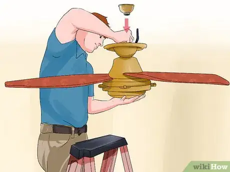 Imagen titulada Oil a Ceiling Fan Step 11