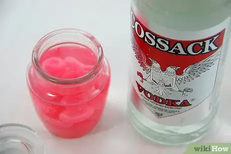 Imagen titulada Infuse Vodka With Watermelon Step 17