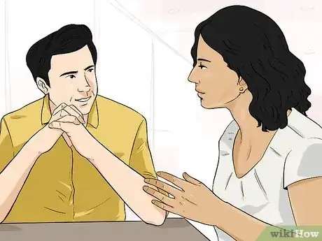 Imagen titulada Get an Aquarius Man to Chase You Step 4