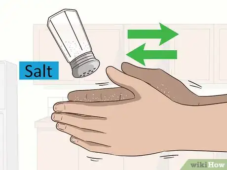 Imagen titulada Get a Bad Smell off Your Hands Step 3