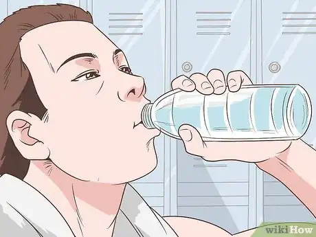 Imagen titulada Prevent Dry Chapped Lips Step 1