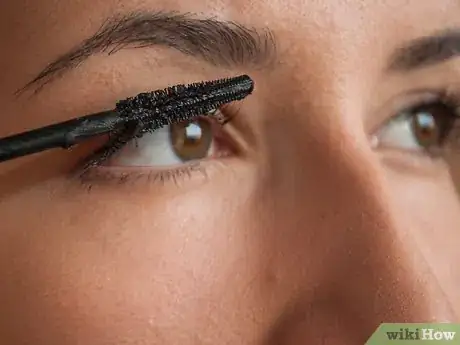 Imagen titulada Look Like Bella Cullen from Breaking Dawn Part 1 Step 9