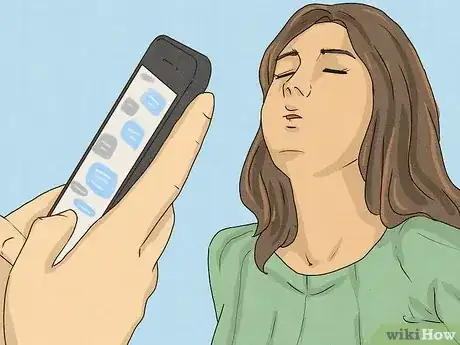 Imagen titulada What to Say to Someone with Anxiety Attack over Text Step 3