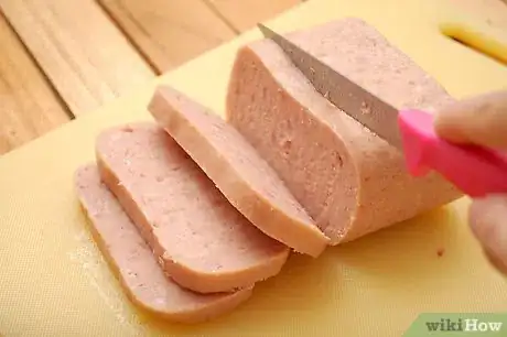 Imagen titulada Make a Spam Musubi Step 4