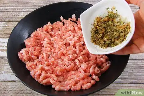 Imagen titulada Season Sausage Step 10