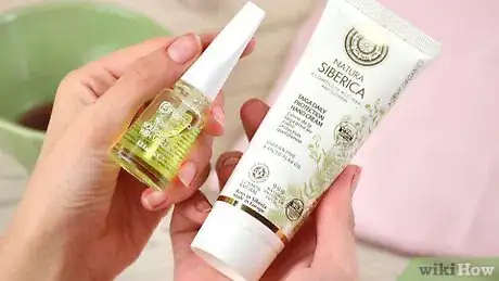 Imagen titulada Remove Shellac Nail Polish Step 16