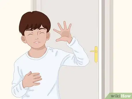 Imagen titulada Suck up to Your Teacher Effectively Step 11