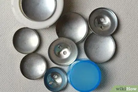 Imagen titulada Make Fabric Earrings Step 19