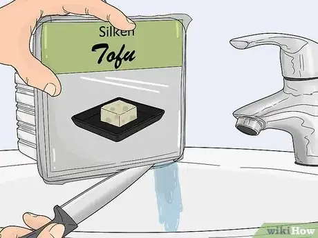 Imagen titulada Eat Tofu Raw Step 2