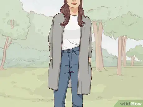 Imagen titulada Style a Grey Cardigan Step 1