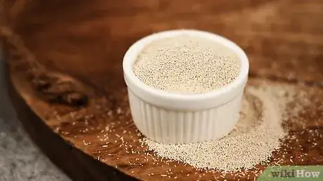 Imagen titulada Bloom Yeast Step 1