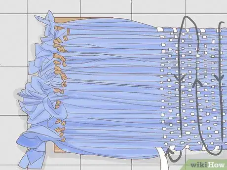 Imagen titulada Make a Rag Rug Step 30