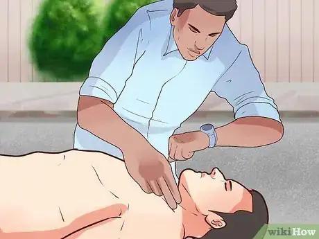 Imagen titulada Assess Level of Consciousness During First Aid Step 15