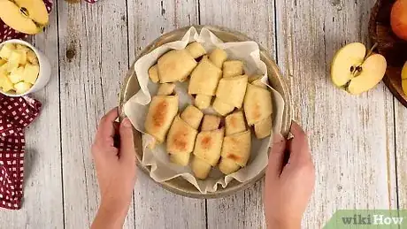 Imagen titulada Cook a Frozen Pie Step 17