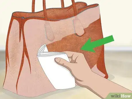 Imagen titulada Soften Leather Step 7