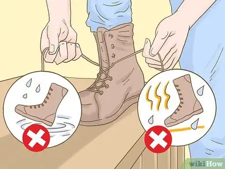 Imagen titulada Clean Suede Step 3