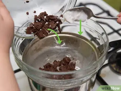 Imagen titulada Make Chocolate Chips Step 4