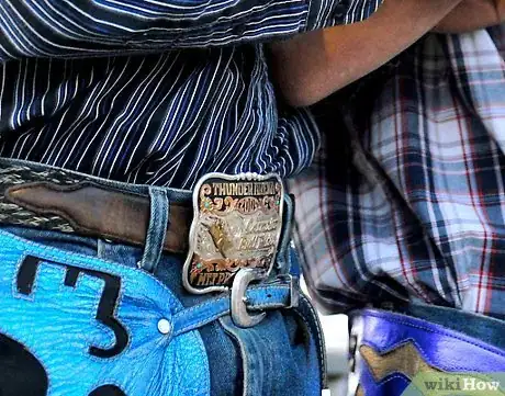 Imagen titulada Look Like a Cowboy Step 5